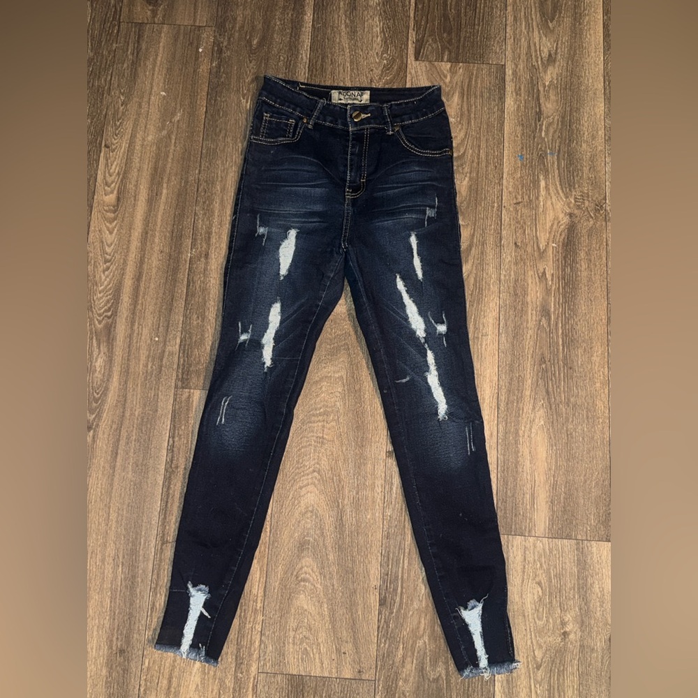 Adonai Women’s Blue Distressed Jeans size 9
